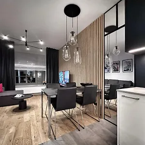 https://luxury-apartament-na-ostrowie-tumskim.hotelswroclaw.com